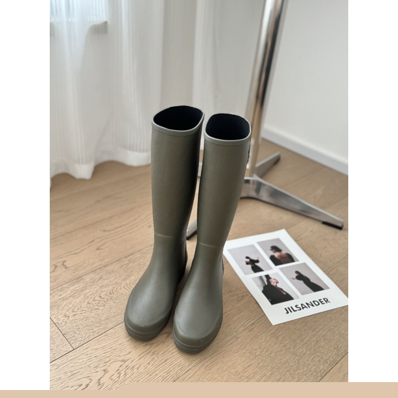 Ce**e boots
